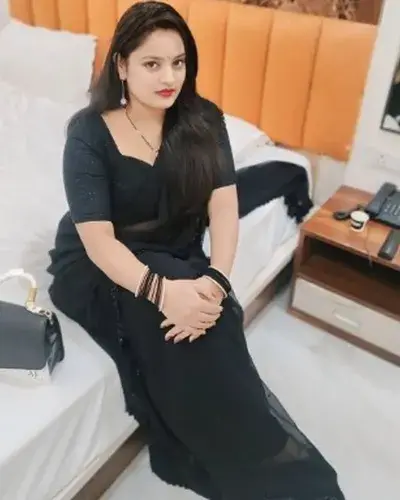 Escorts Service In Etmadpur