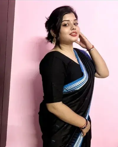 Call Girl in Etmadpur